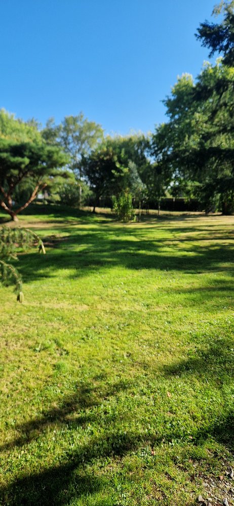 Aire camping-car  Saint-Lubin-des-Joncherets (28350) - Photo 2